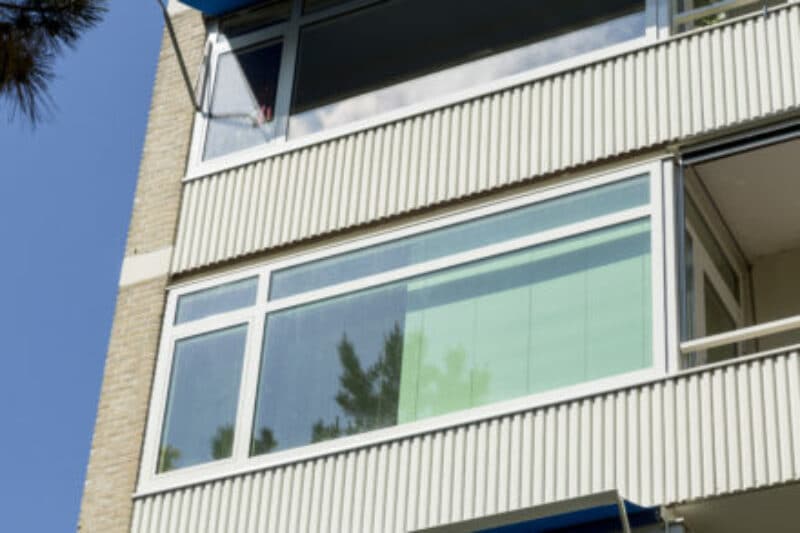 Renoveren gevelkozijnen 24 appartementen woon- en zorgcentrum Vreedenhoff te Arnhem